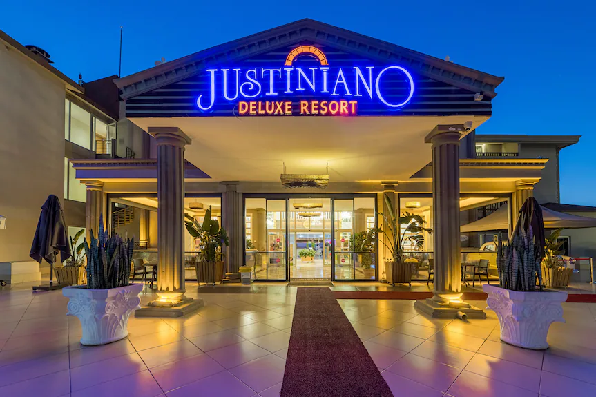 Justiniano Beach Otel