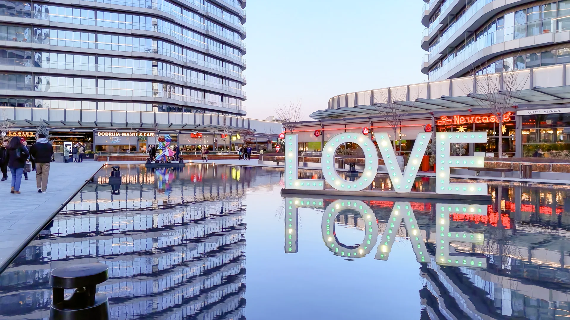 Maidan Ofis ve Meydan
