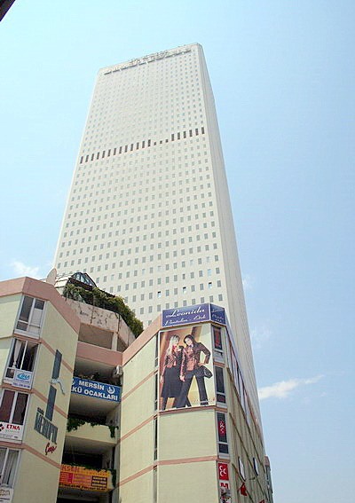 MERSİN GÖKDELEN OFİS BİNASI